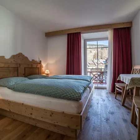 Apartment Sapelza Appartementhaus *