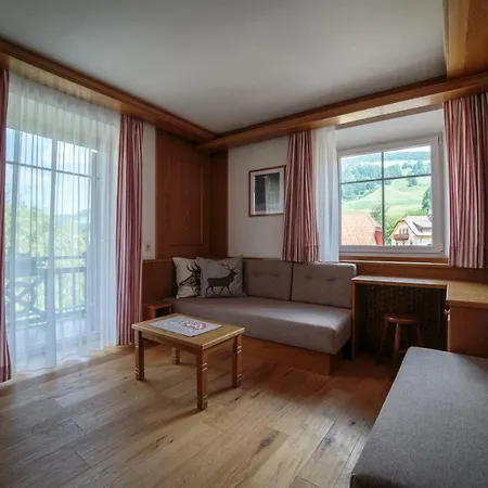 Sapelza Appartementhaus *